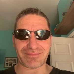 Meet your Posher, Richard